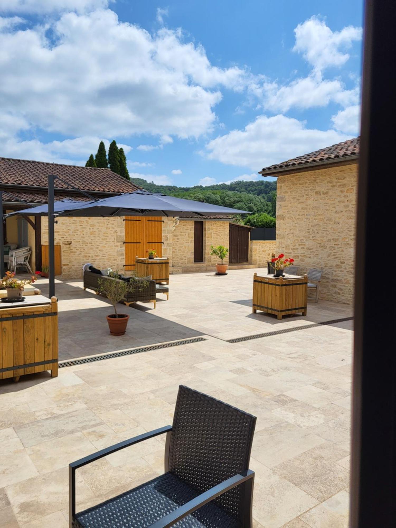 L'Oustal De Vezac Vézac Exterior foto