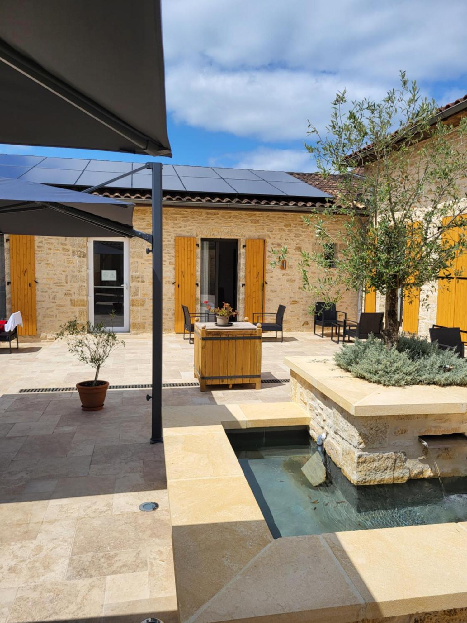 L'Oustal De Vezac Vézac Exterior foto